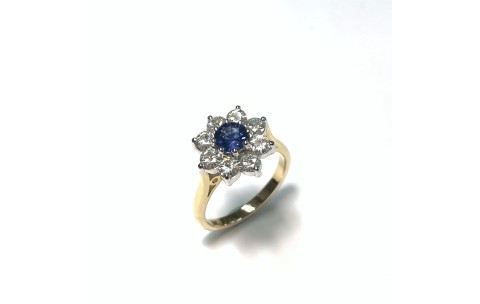 HC Ring, 14krt.bicolor-goud met blauw Saffier en Moissanite - rozet:12mm.(maat 17,5) - 4404