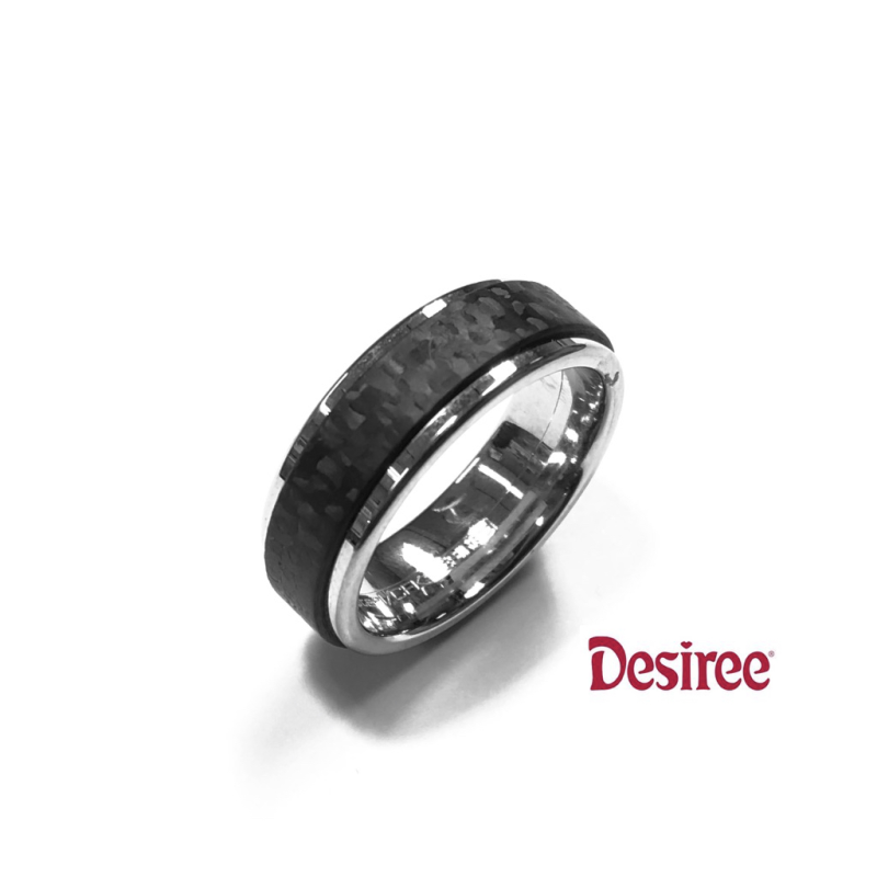 Desiree Relatiering, edelstaal/carbon breedte: 8mm.(maat 20,5) - 11781 Desiree Relatiering, edelstaal/carbon breedte: 8mm.(maat 20,5) - 11781