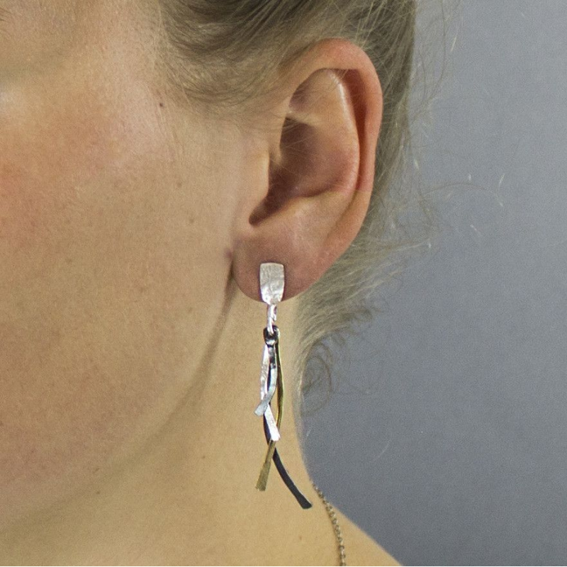Jeh Jewels, Oorhangers Model 19167 (lengte: 5,5cm.) - 17051 Jeh Jewels, Oorhangers Model 19167 (lengte: 5,5cm.) - 17051