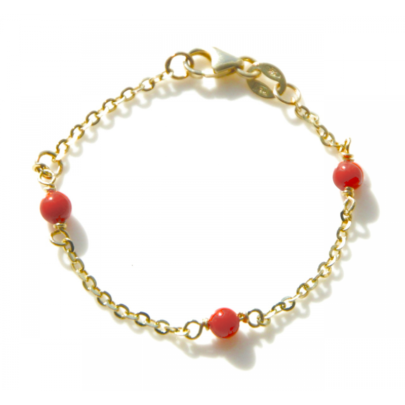 Kinderarmband, 14krt.goud met 3x bloedkoraal (lengte: 9-11cm.) - 18679
