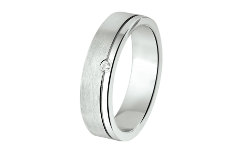 Amorio Ring, zilver gerhodineerd (breedte 5mm. (maat 17,5) RING MET ZIRCONIA - 16386