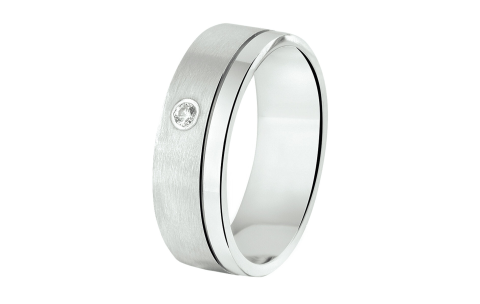 Amorio Ring, zilver gerhodineerd breedte 6mm. (maat 17,5) RING MET ZIRCONIA - 16388