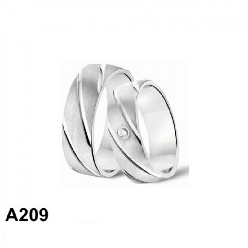 Amorio Ring, zilver gerhodineerd breedte 6.5mm. (maat 17,5) RING MET ZIRCONIA - 16401 Amorio Ring, zilver gerhodineerd breedte 6.5mm. (maat 17,5) RING MET ZIRCONIA - 16401