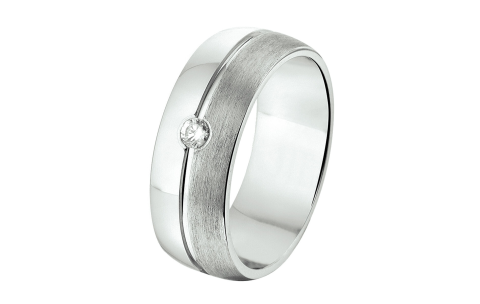 Amorio Ring, zilver gerhodineerd breedte 7mm. (maat 17,5) RING MET ZIRCONIA - 16409