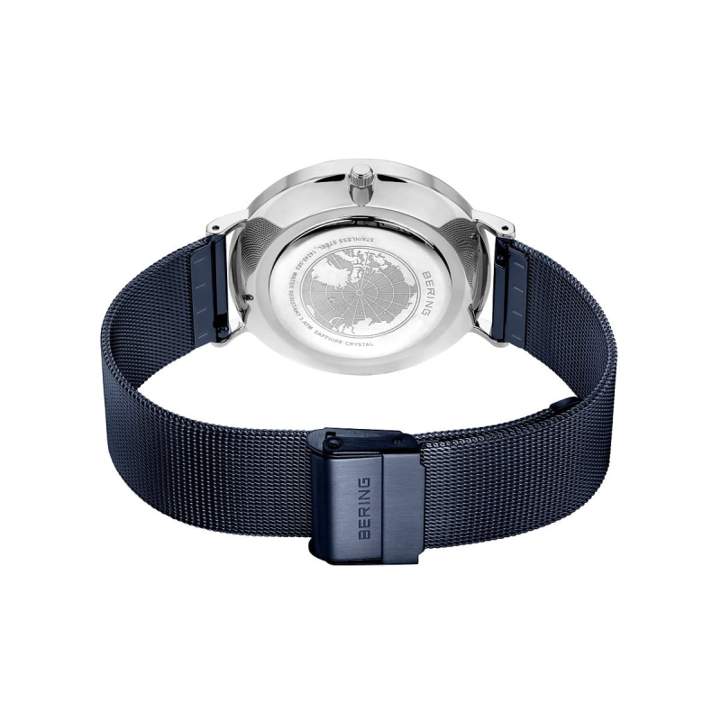 Bering Herenhorloge Quartz, model 14240-303 Blauw. - 20160 Bering Herenhorloge Quartz, model 14240-303 Blauw. - 20160