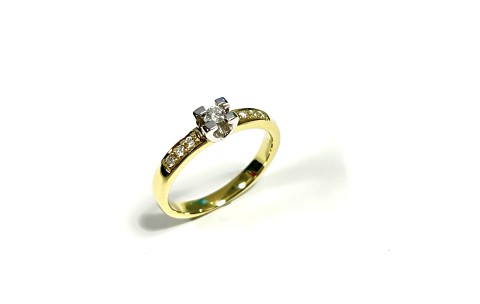Eclat Ring, 14krt.goud met diamant 1x0,08 en 6x0,015ct (maat 18) - 21259