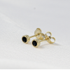 My Bendel Oorknopjes, edelstaal verguld. Met Zwart Zirkonia steentje (4mm). - 21334