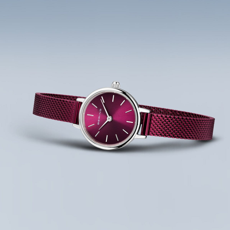 Bering Dameshorloge Quartz, model 11022-909 Paars / Cerise. - 20430 Bering Dameshorloge Quartz, model 11022-909 Paars / Cerise. - 20430
