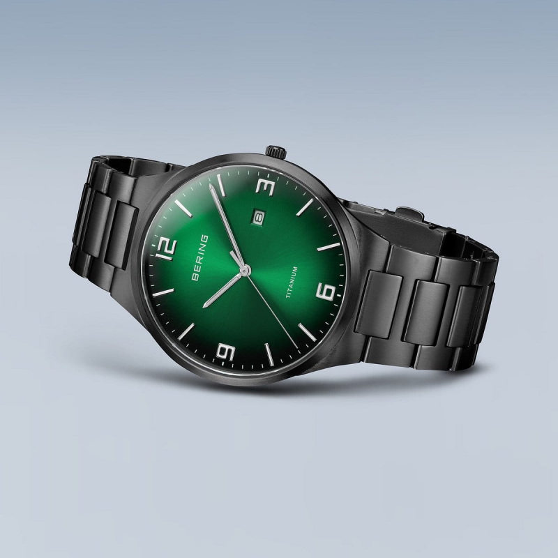Bering Herenhorloge Quartz, model 15240-728 Titanium (40mm) - 21697 Bering Herenhorloge Quartz, model 15240-728 Titanium (40mm) - 21697