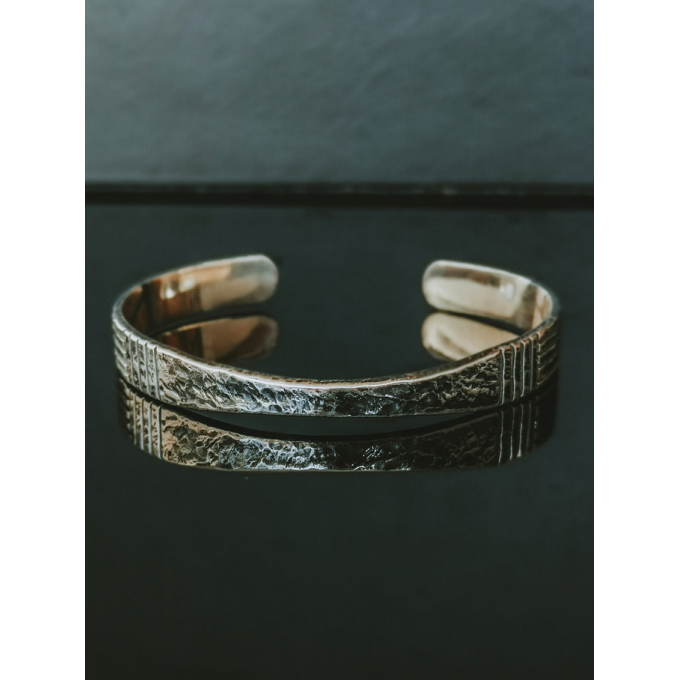 TAJ AMSTERDAM Zilveren Cuff Herenarmband Dalton (one size) - 22237 TAJ AMSTERDAM Zilveren Cuff Herenarmband Dalton (one size) - 22237