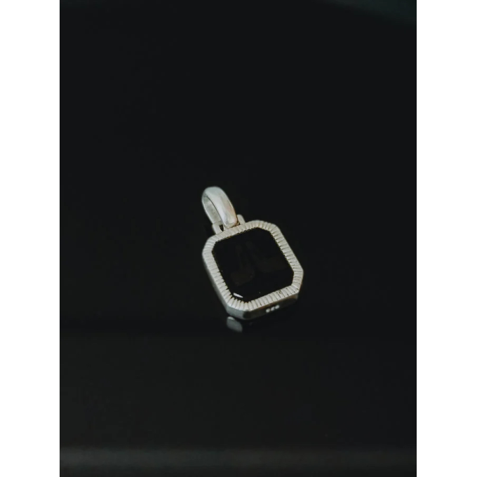 TAJ AMSTERDAM Zilveren Hanger met onyx CHETAS (12x12mm) staat symbool voor: "bescherming" - 22665