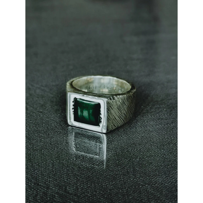 TAJ AMSTERDAM Zilveren Herenring Kisho met Groene Jade - 22724