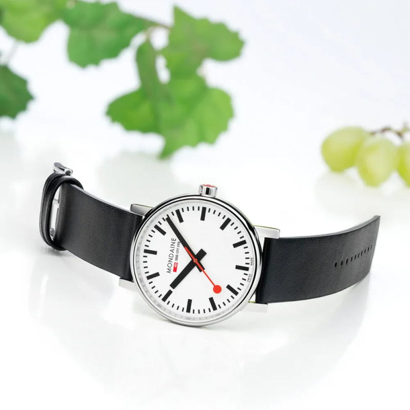 Mondaine Horloge EVO II MSE.40110.LBV - 23709 Mondaine Horloge EVO II MSE.40110.LBV - 23709