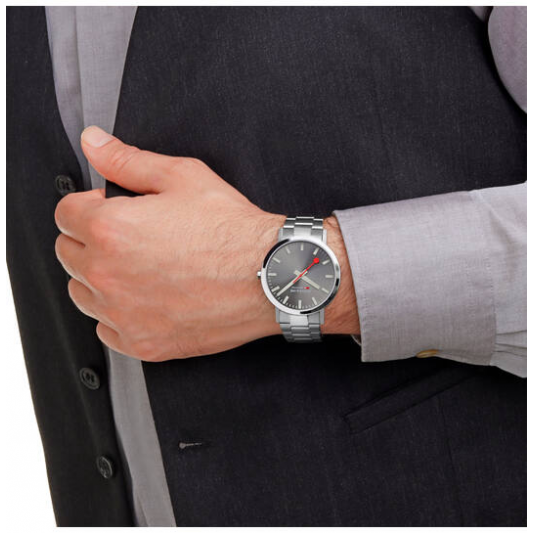 Mondaine Horloge Classic 660.30360.81SBJ Mat Grijs (40mm) - 24139