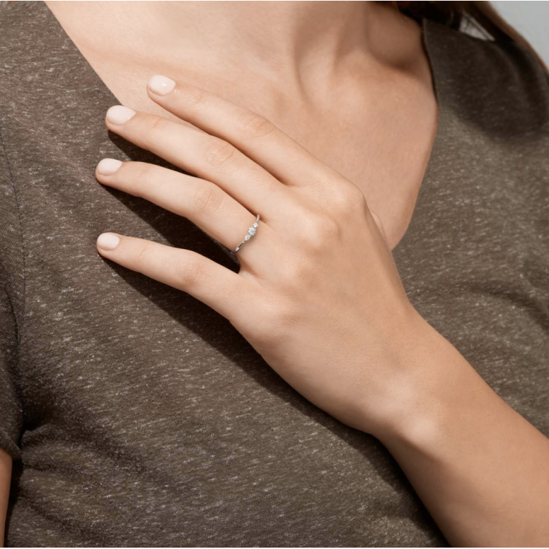 Ring, 14krt.witgoud met diamant totaal 0,16ct. (maat:56) - 24358
