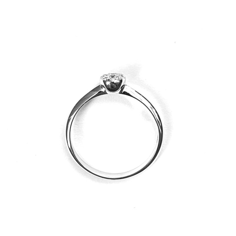 Ring, 14krt.witgoud met diamant totaal 0,12ct. (maat 54) - 24390 Ring, 14krt.witgoud met diamant totaal 0,12ct. (maat 54) - 24390