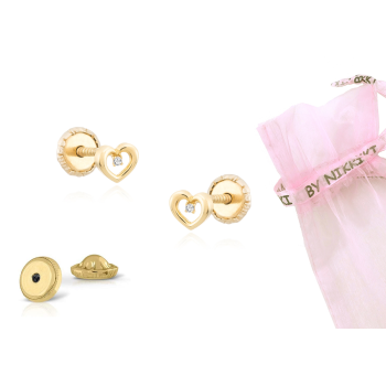 BY NIKKI Oorknoppen, 14krt.goud hart met diamant (4,5mm.) - 24485 BY NIKKI Oorknoppen, 14krt.goud hart met diamant (4,5mm.) - 24485