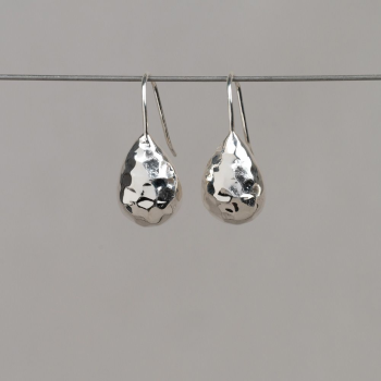 Jeh Jewels Oorhangers, model 21607 hamerslag druppel (1,5cm.) - 24583