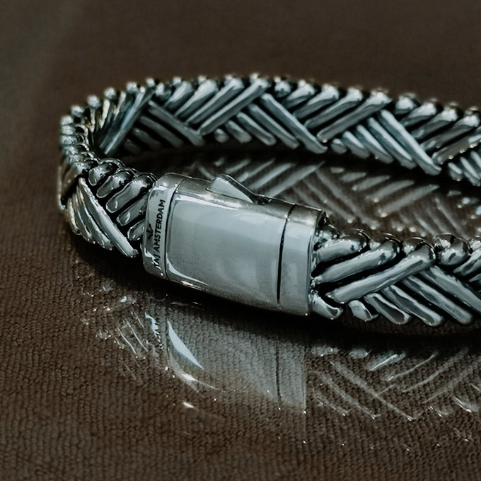 TAJ AMSTERDAM Zilveren Gevlochten Herenarmband AODH (lengte: 21,5cm.) - 24631 TAJ AMSTERDAM Zilveren Gevlochten Herenarmband AODH (lengte: 21,5cm.) - 24631
