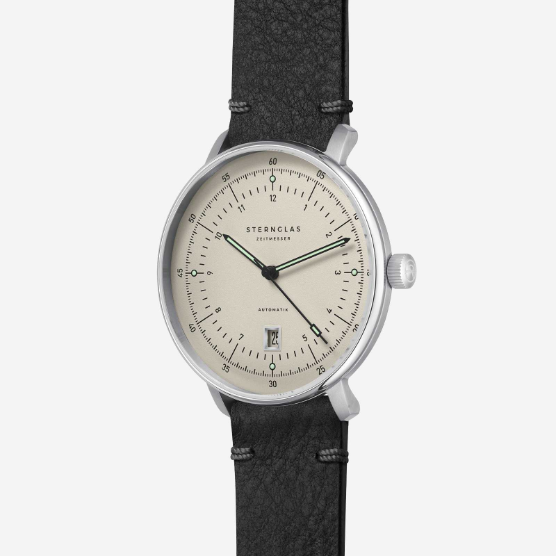 Sternglas Hamburg Pro Automaat Alabaster horloge met beige wijzerplaat en zwarte leren band