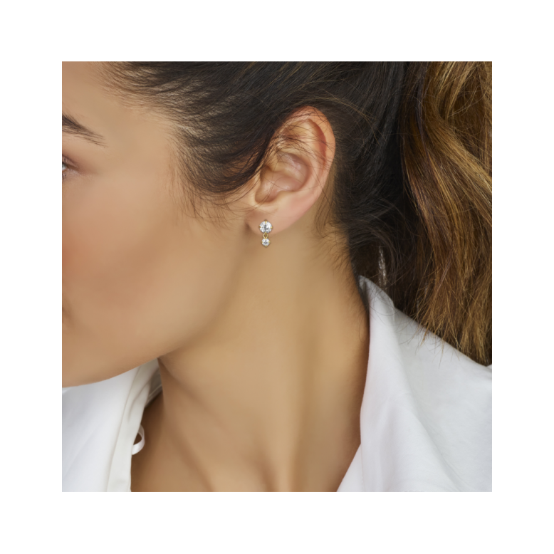 Oorhangers, 14krt.goud met zirconia (lengte: 1cm.) - 22522 Oorhangers, 14krt.goud met zirconia (lengte: 1cm.) - 22522