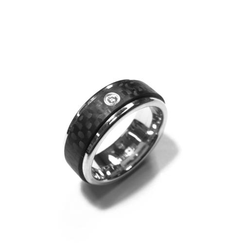Ring, edelstaal/carbon  breedte: 8mm.(maat 18) - 11782