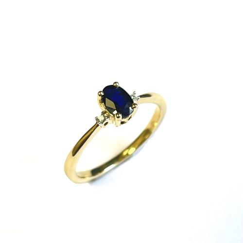 Eclat Ring, 14krt.witgoud met saffier en 0.02ct.diamant (maat 17) - 20643