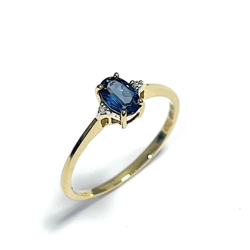 Ring, 14krt.goud met London Blue Topaas en 2x diamant - 23198
